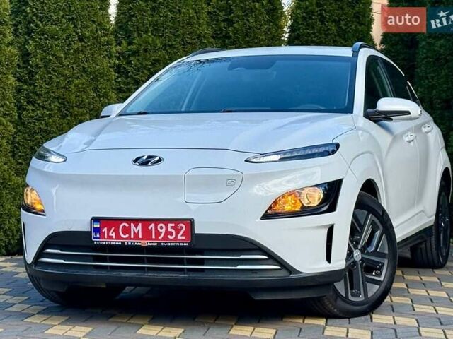 Білий Хендай Kona, об'ємом двигуна 0 л та пробігом 34 тис. км за 16999 $, фото 2 на Automoto.ua