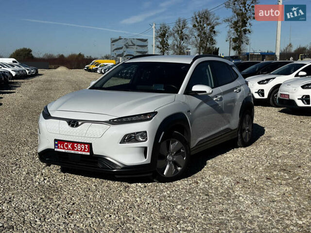 Білий Хендай Kona, об'ємом двигуна 0 л та пробігом 53 тис. км за 15900 $, фото 8 на Automoto.ua