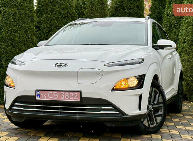 Білий Хендай Kona, об'ємом двигуна 0 л та пробігом 23 тис. км за 16900 $, фото 3 на Automoto.ua