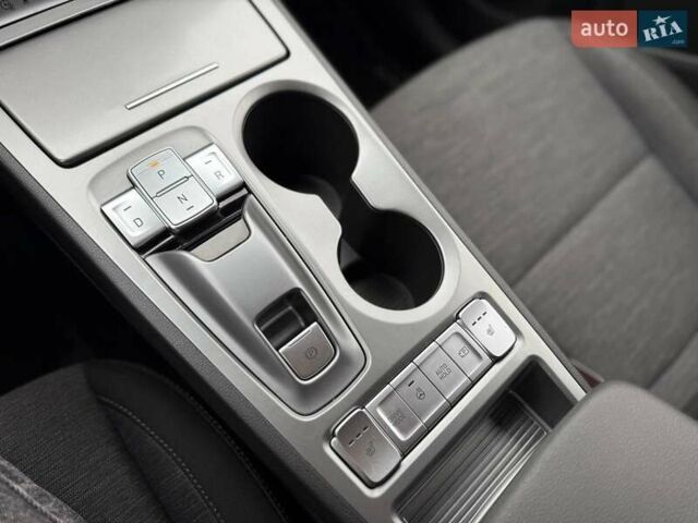 Білий Хендай Kona, об'ємом двигуна 0 л та пробігом 20 тис. км за 18699 $, фото 20 на Automoto.ua