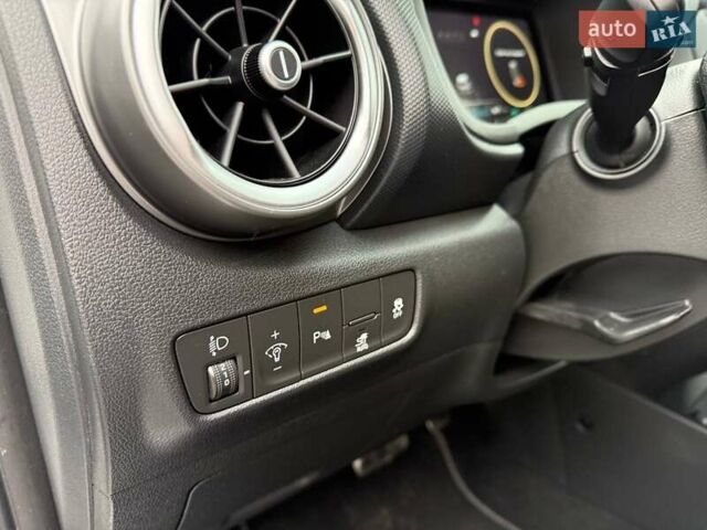 Білий Хендай Kona, об'ємом двигуна 0 л та пробігом 20 тис. км за 18699 $, фото 14 на Automoto.ua