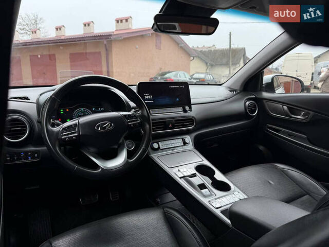 Білий Хендай Kona, об'ємом двигуна 0 л та пробігом 174 тис. км за 17800 $, фото 52 на Automoto.ua