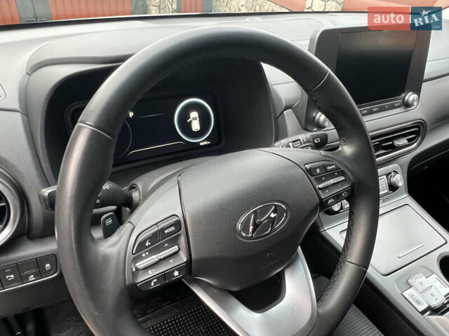 Белый Хендай Kona, объемом двигателя 0 л и пробегом 46 тыс. км за 17500 $, фото 18 на Automoto.ua
