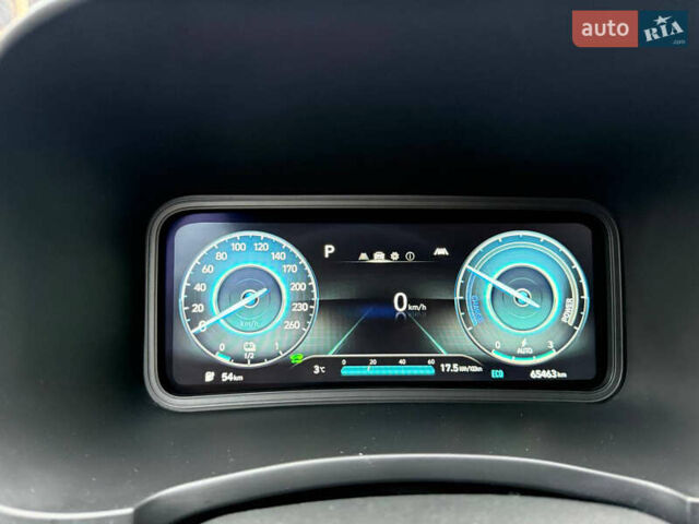 Белый Хендай Kona, объемом двигателя 0 л и пробегом 65 тыс. км за 17400 $, фото 44 на Automoto.ua