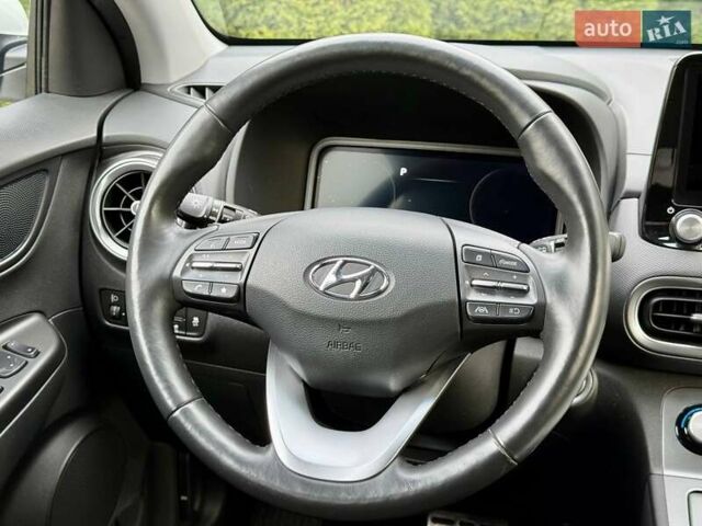 Белый Хендай Kona, объемом двигателя 0 л и пробегом 39 тыс. км за 17400 $, фото 27 на Automoto.ua