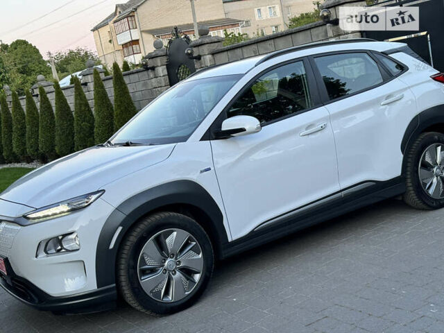 Білий Хендай Kona, об'ємом двигуна 0 л та пробігом 92 тис. км за 17200 $, фото 35 на Automoto.ua