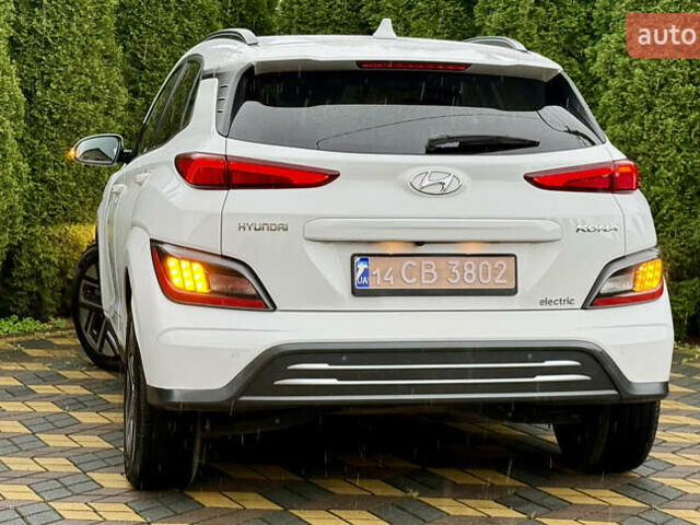 Білий Хендай Kona, об'ємом двигуна 0 л та пробігом 23 тис. км за 16900 $, фото 9 на Automoto.ua