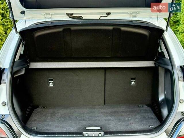 Білий Хендай Kona, об'ємом двигуна 0 л та пробігом 34 тис. км за 16999 $, фото 22 на Automoto.ua