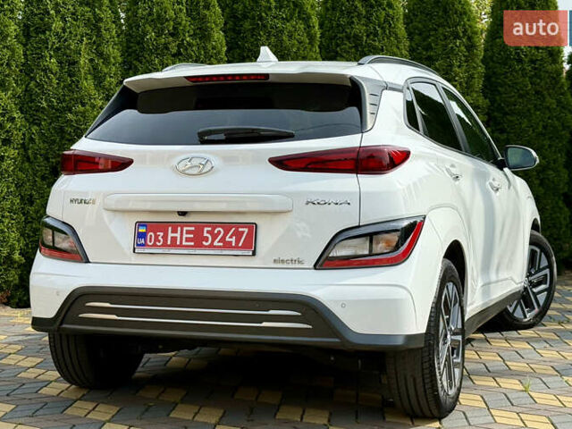 Белый Хендай Kona, объемом двигателя 0 л и пробегом 39 тыс. км за 16900 $, фото 9 на Automoto.ua