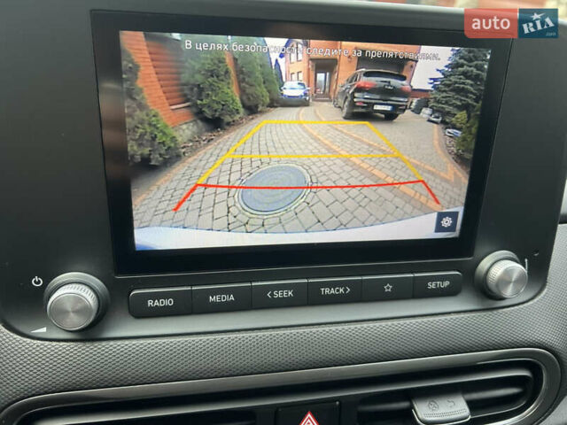 Белый Хендай Kona, объемом двигателя 0 л и пробегом 46 тыс. км за 17500 $, фото 8 на Automoto.ua