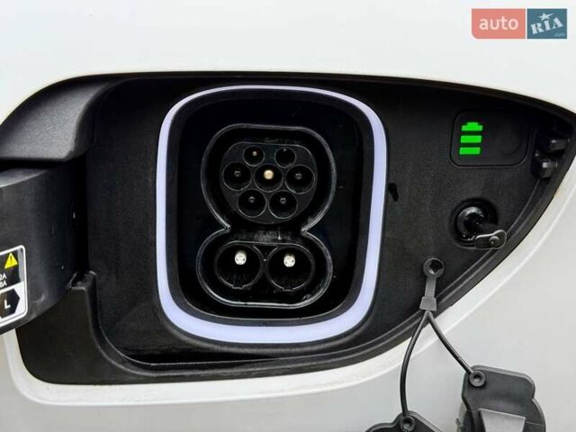 Белый Хендай Kona, объемом двигателя 0 л и пробегом 39 тыс. км за 17400 $, фото 40 на Automoto.ua