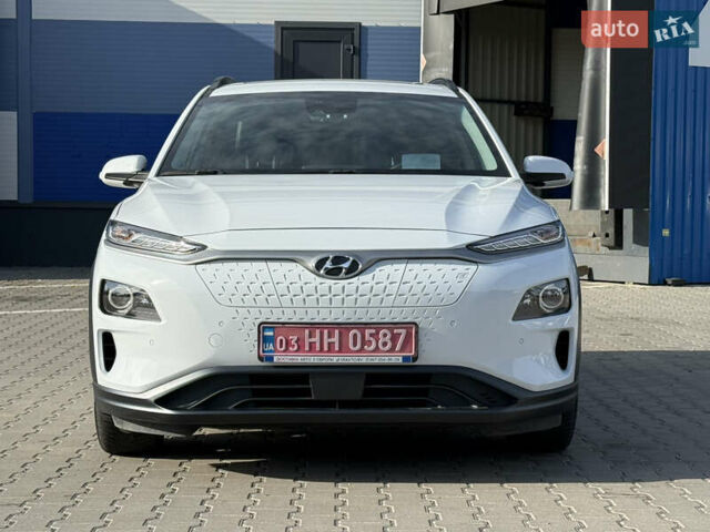 Білий Хендай Kona, об'ємом двигуна 0 л та пробігом 55 тис. км за 19950 $, фото 3 на Automoto.ua
