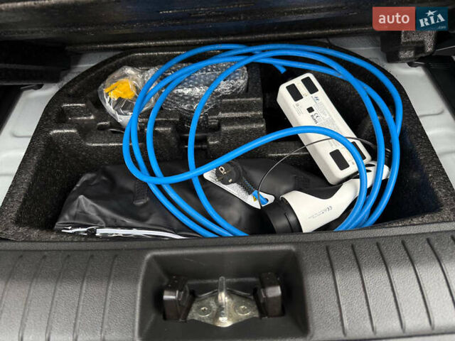 Білий Хендай Kona, об'ємом двигуна 0 л та пробігом 174 тис. км за 17800 $, фото 59 на Automoto.ua