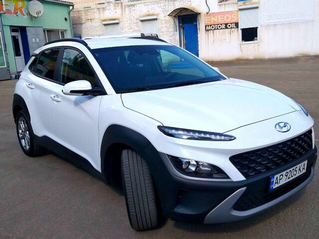 Білий Хендай Kona, об'ємом двигуна 2 л та пробігом 3 тис. км за 21000 $, фото 3 на Automoto.ua