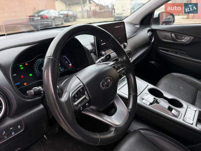 Білий Хендай Kona, об'ємом двигуна 0 л та пробігом 174 тис. км за 17800 $, фото 38 на Automoto.ua