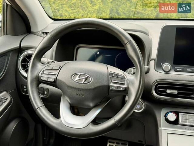 Белый Хендай Kona, объемом двигателя 0 л и пробегом 33 тыс. км за 17700 $, фото 27 на Automoto.ua