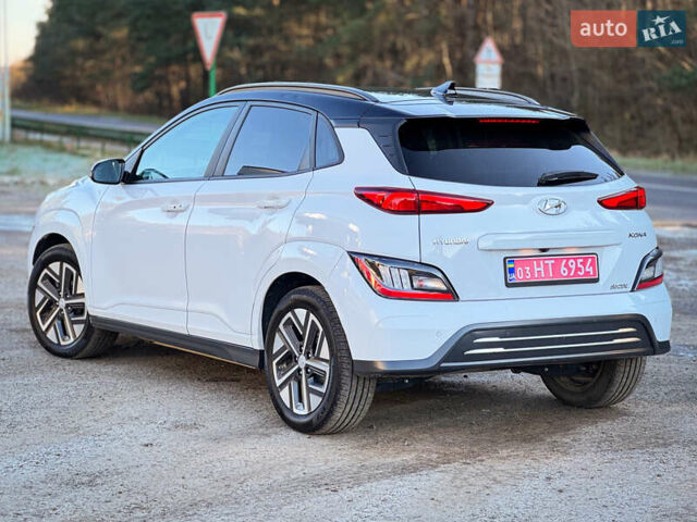 Белый Хендай Kona, объемом двигателя 0 л и пробегом 148 тыс. км за 18500 $, фото 14 на Automoto.ua