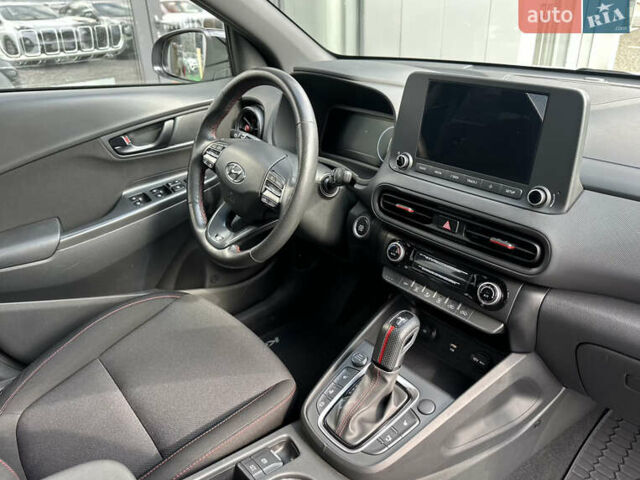 Білий Хендай Kona, об'ємом двигуна 1.6 л та пробігом 104 тис. км за 17700 $, фото 12 на Automoto.ua