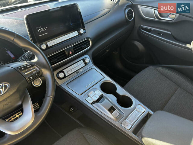 Білий Хендай Kona, об'ємом двигуна 0 л та пробігом 53 тис. км за 15900 $, фото 33 на Automoto.ua