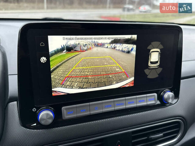 Белый Хендай Kona, объемом двигателя 0 л и пробегом 86 тыс. км за 18600 $, фото 28 на Automoto.ua