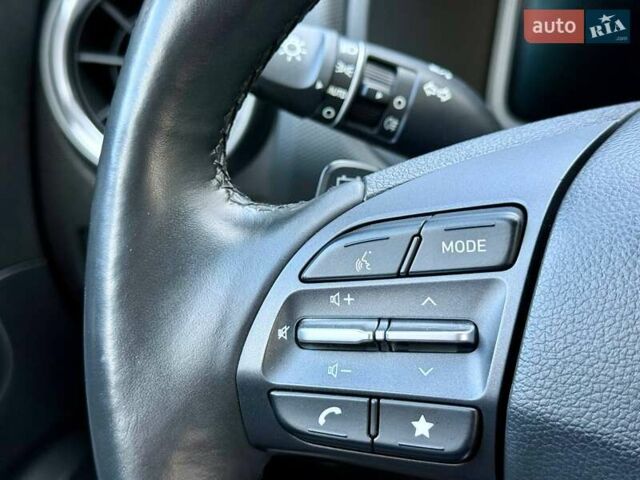 Білий Хендай Kona, об'ємом двигуна 0 л та пробігом 34 тис. км за 16999 $, фото 31 на Automoto.ua