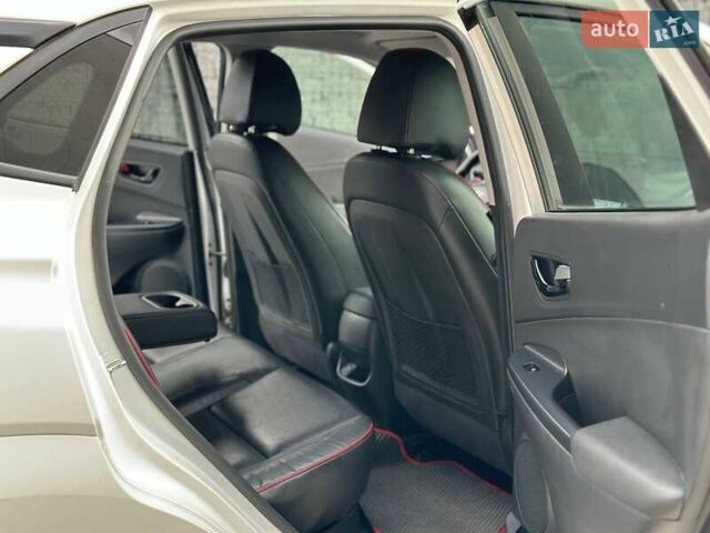 Белый Хендай Kona, объемом двигателя 0 л и пробегом 72 тыс. км за 16700 $, фото 24 на Automoto.ua