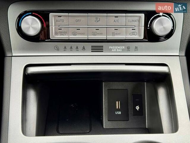 Белый Хендай Kona, объемом двигателя 0 л и пробегом 31 тыс. км за 17999 $, фото 36 на Automoto.ua