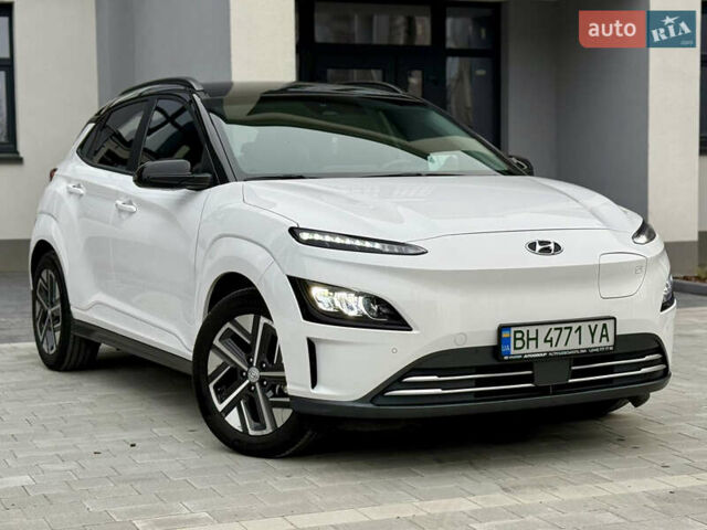 Білий Хендай Kona, об'ємом двигуна 0 л та пробігом 28 тис. км за 18700 $, фото 18 на Automoto.ua