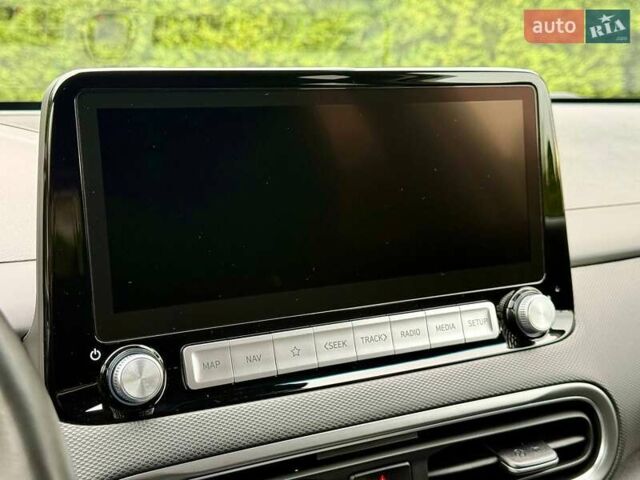 Белый Хендай Kona, объемом двигателя 0 л и пробегом 31 тыс. км за 17999 $, фото 35 на Automoto.ua