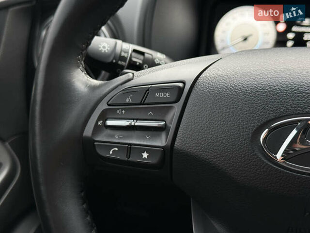 Білий Хендай Kona, об'ємом двигуна 0 л та пробігом 28 тис. км за 18700 $, фото 25 на Automoto.ua