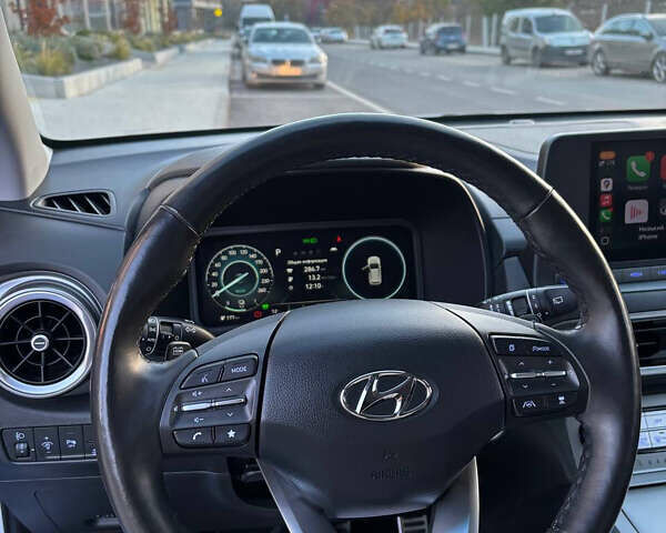 Белый Хендай Kona, объемом двигателя 0 л и пробегом 38 тыс. км за 15599 $, фото 10 на Automoto.ua