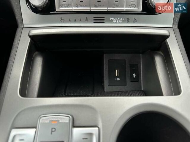 Белый Хендай Kona, объемом двигателя 0 л и пробегом 108 тыс. км за 20600 $, фото 9 на Automoto.ua