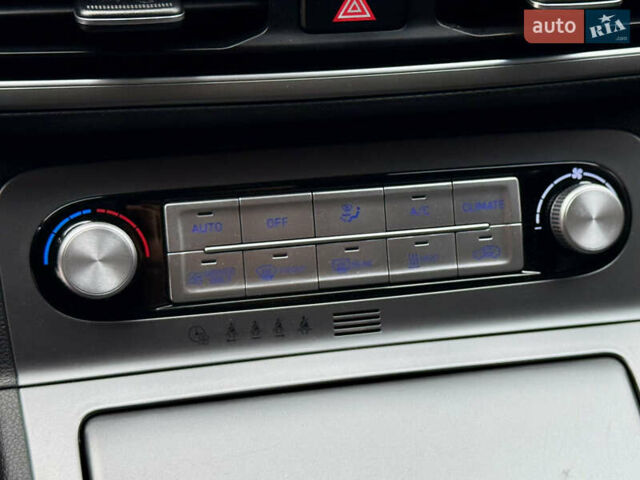 Білий Хендай Kona, об'ємом двигуна 0 л та пробігом 28 тис. км за 18700 $, фото 43 на Automoto.ua