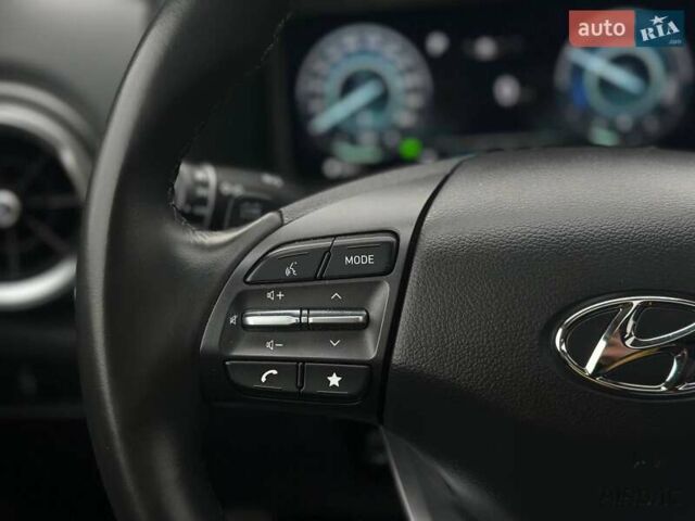 Білий Хендай Kona, об'ємом двигуна 0 л та пробігом 40 тис. км за 19999 $, фото 19 на Automoto.ua