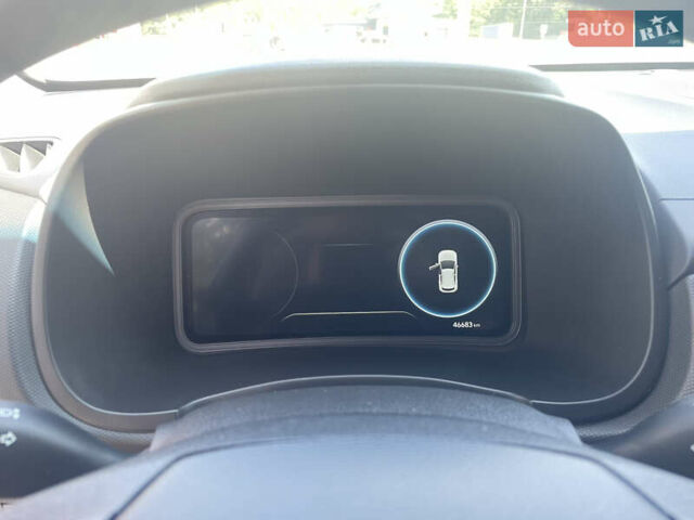 Білий Хендай Kona, об'ємом двигуна 0 л та пробігом 46 тис. км за 17500 $, фото 7 на Automoto.ua