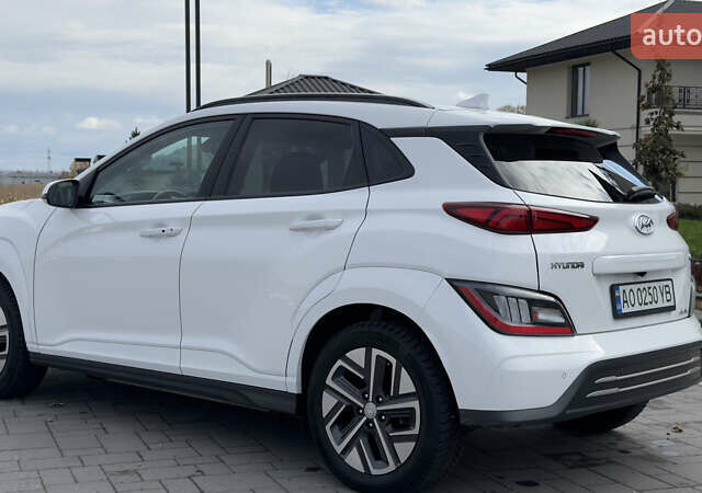 Белый Хендай Kona, объемом двигателя 0 л и пробегом 63 тыс. км за 20999 $, фото 15 на Automoto.ua