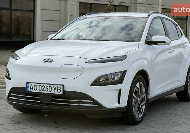 Белый Хендай Kona, объемом двигателя 0 л и пробегом 63 тыс. км за 21500 $, фото 13 на Automoto.ua