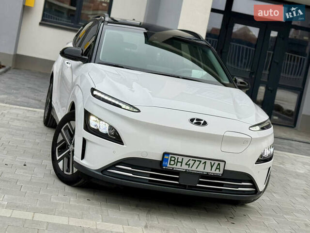 Білий Хендай Kona, об'ємом двигуна 0 л та пробігом 28 тис. км за 18700 $, фото 17 на Automoto.ua