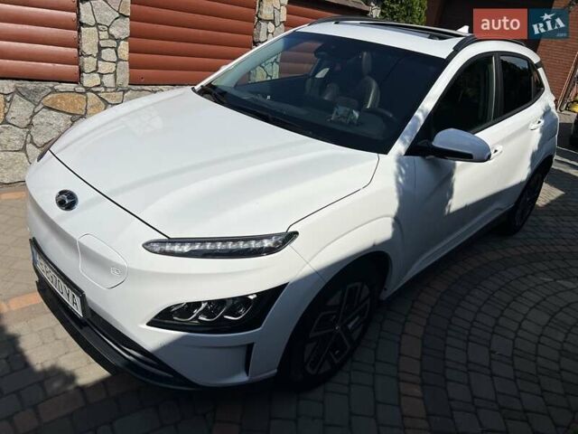 Белый Хендай Kona, объемом двигателя 0 л и пробегом 60 тыс. км за 22800 $, фото 5 на Automoto.ua