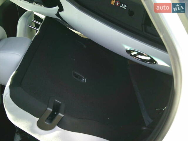 Белый Хендай Kona, объемом двигателя 0 л и пробегом 23 тыс. км за 14900 $, фото 39 на Automoto.ua