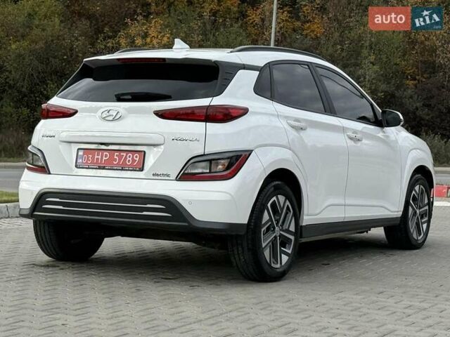 Хендай Kona 2023 у Вінниці на Automoto.ua Білий Хендай Kona, об'ємом двигуна 0 л та пробігом 33 тис. км за 17500 $, фото 4 на Automoto.ua