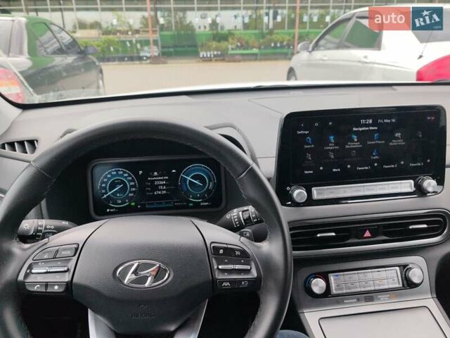 Белый Хендай Kona, объемом двигателя 0 л и пробегом 27 тыс. км за 20998 $, фото 4 на Automoto.ua