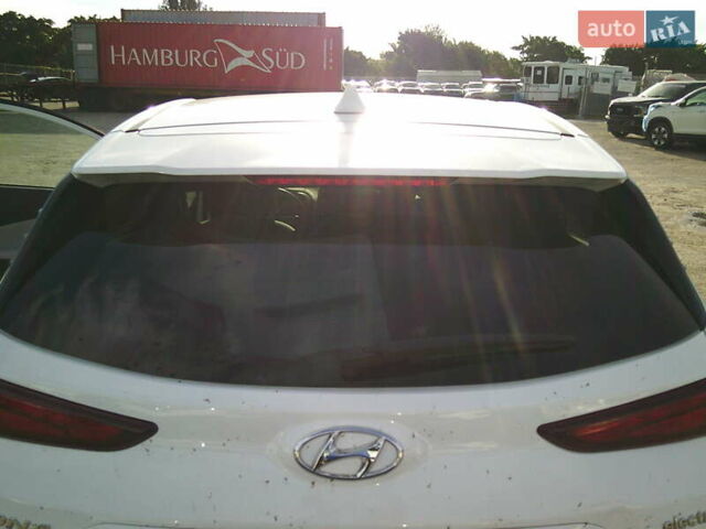Белый Хендай Kona, объемом двигателя 0 л и пробегом 23 тыс. км за 14900 $, фото 21 на Automoto.ua