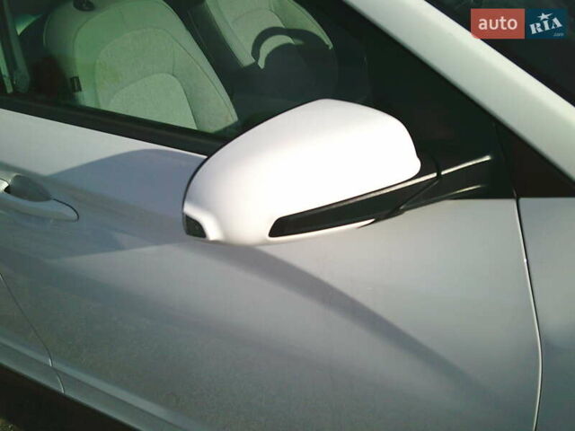 Белый Хендай Kona, объемом двигателя 0 л и пробегом 23 тыс. км за 14900 $, фото 29 на Automoto.ua