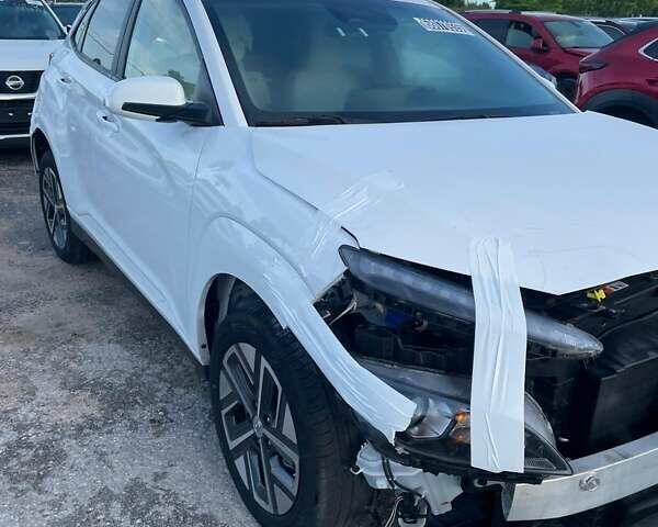 Белый Хендай Kona, объемом двигателя 0 л и пробегом 23 тыс. км за 14900 $, фото 49 на Automoto.ua