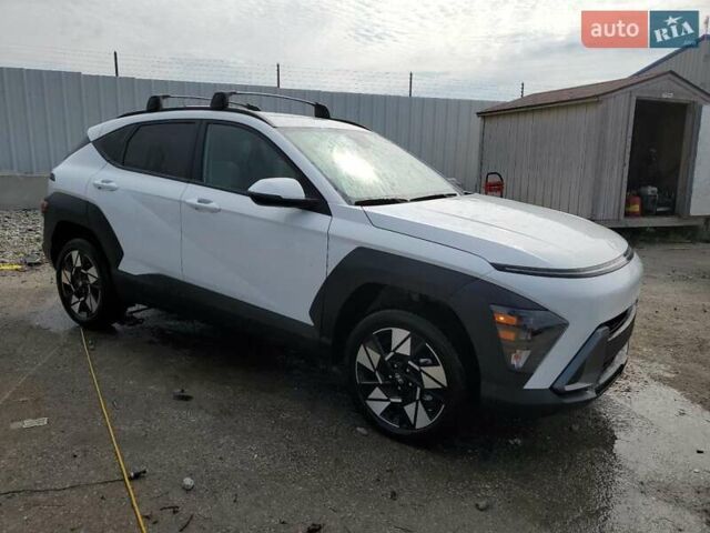 Белый Хендай Kona, объемом двигателя 2 л и пробегом 10 тыс. км за 7400 $, фото 3 на Automoto.ua