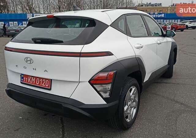 Белый Хендай Kona, объемом двигателя 2 л и пробегом 19 тыс. км за 26600 $, фото 6 на Automoto.ua