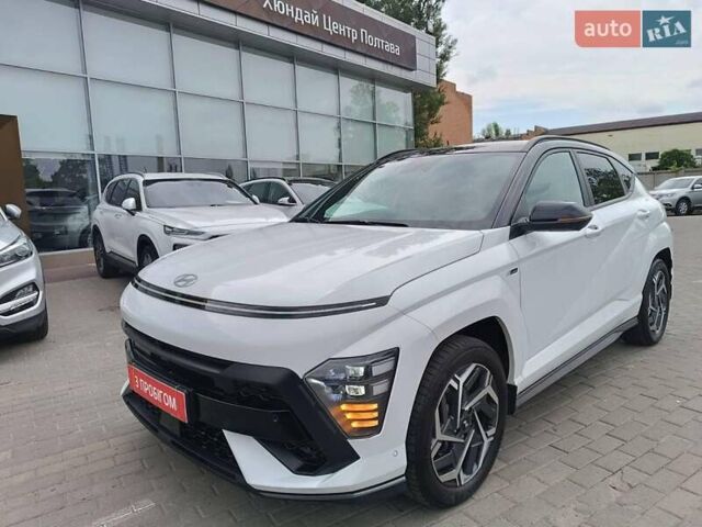 Білий Хендай Kona, об'ємом двигуна 1.58 л та пробігом 8 тис. км за 33700 $, фото 12 на Automoto.ua