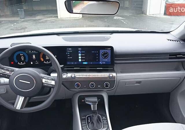 Белый Хендай Kona, объемом двигателя 2 л и пробегом 19 тыс. км за 26600 $, фото 20 на Automoto.ua