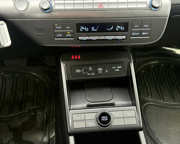 Белый Хендай Kona, объемом двигателя 2 л и пробегом 3 тыс. км за 25999 $, фото 10 на Automoto.ua